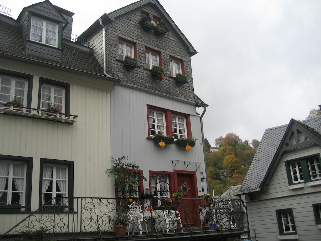 몬샤우 Gaestehaus Luise B&B 외부 사진